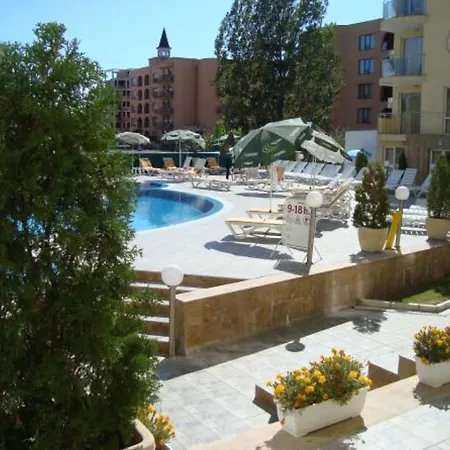Sunny Cove Апартаменты *